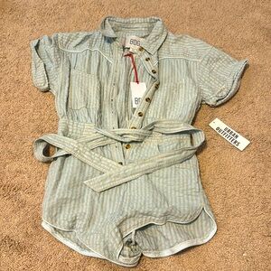NWT URBAN OUTFITTERS TSHIRT ROMPER